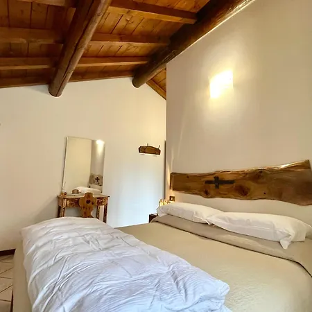 Lantgård Agriturismo La Vecchia Chioderia *