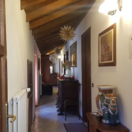 Farm stay Agriturismo La Vecchia Chioderia *